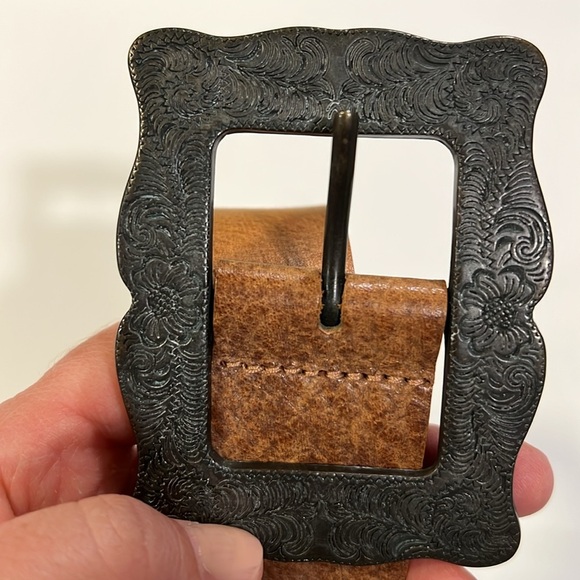 Harold’s - Brown Leather Belt with Patina Buckle - Picture 2 of 5